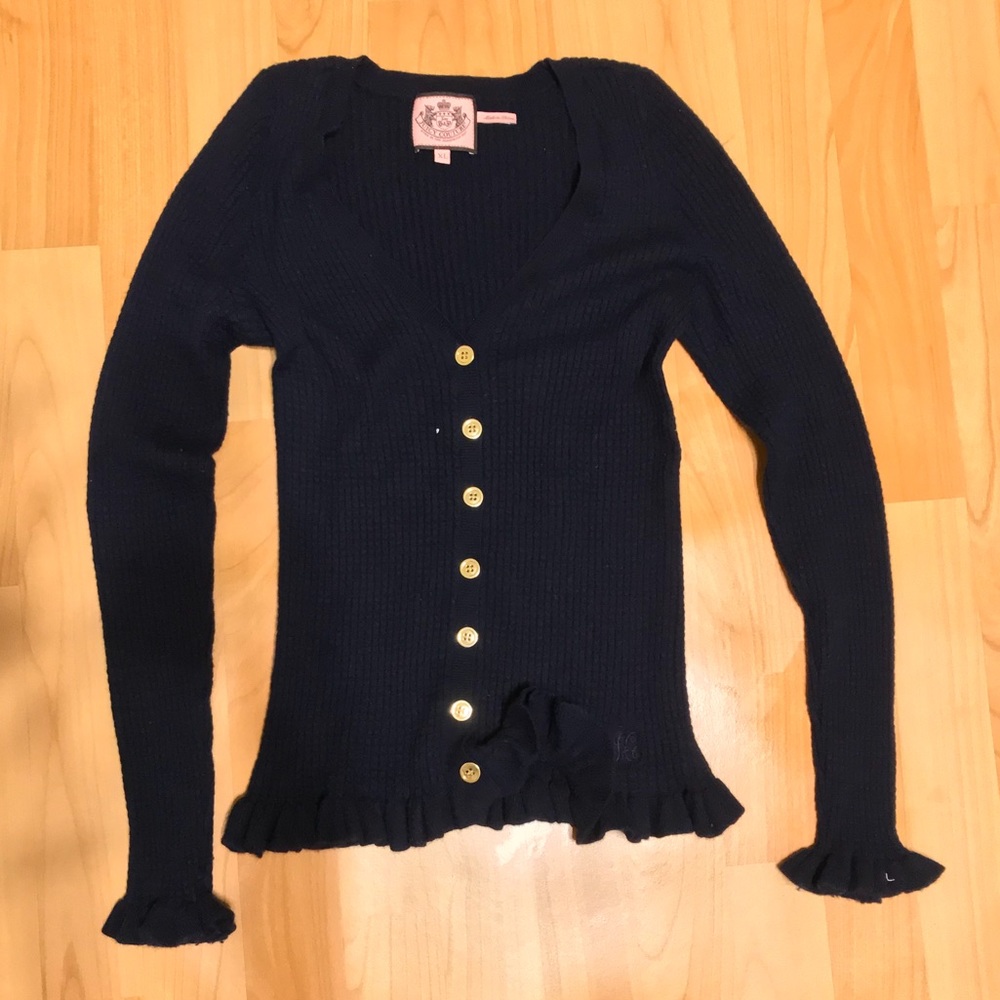 Juicy Couture 100% wooo Navy ruffle cardigan